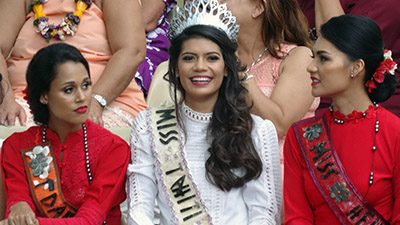 die frisch Geählte Miss Tahiti 2015